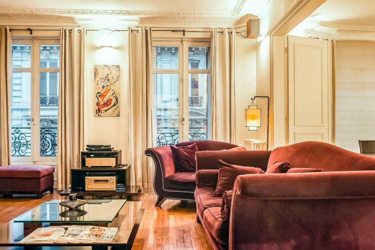 Apartment Rue Arsene Houssaye In Paris Exteriör bild